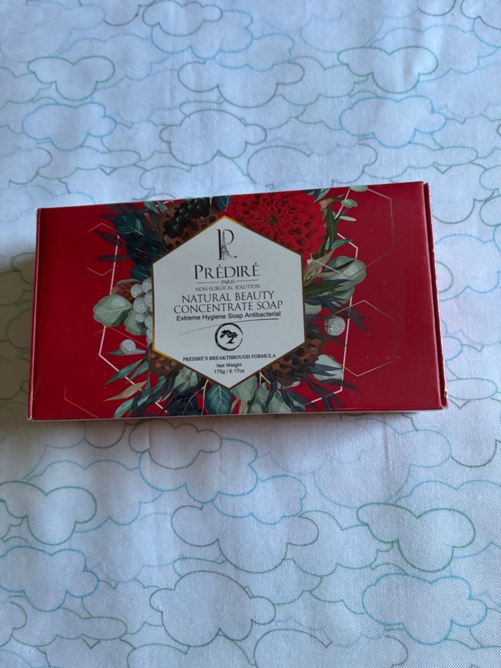 Prédiré Natural Beauty Concentrate Soap - Red